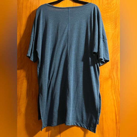 Nike Dri Fit Womens S Top Short Sleeve Side Slits Workout Activewear Blue - Picture 3 of 13